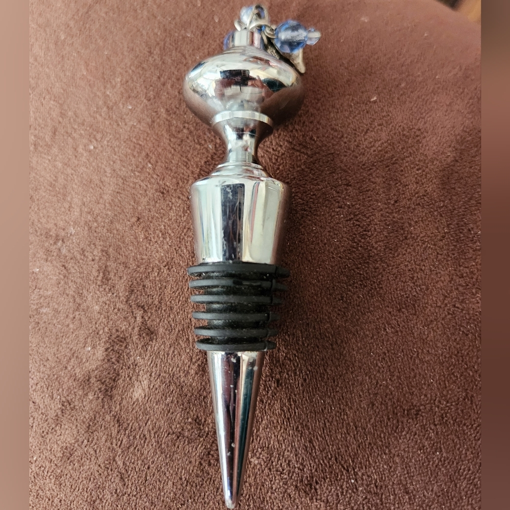 Metal (heavy) Wine bottle stopper w/tiny metal shell & blue plastic beads.